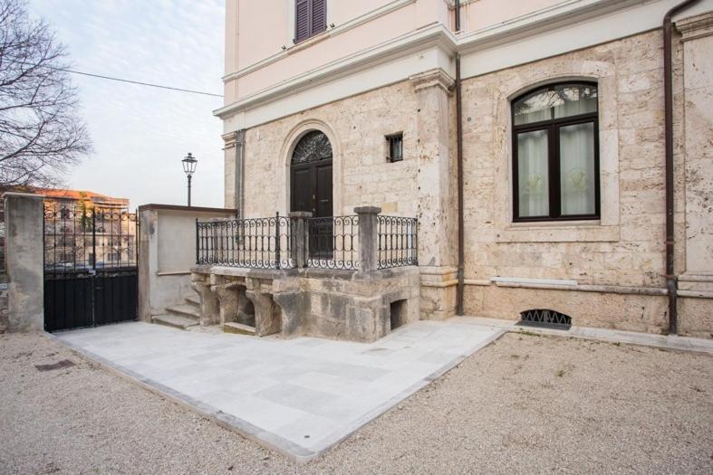 Villino Mari Camere Con Parcheggio Privato Gratuito Ασκόλι Πιτσένο Εξωτερικό φωτογραφία